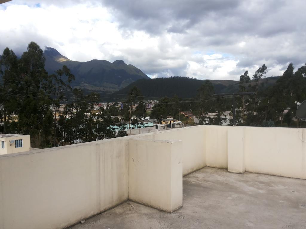 Otavalo Apartamentos Rocsan Exterior photo